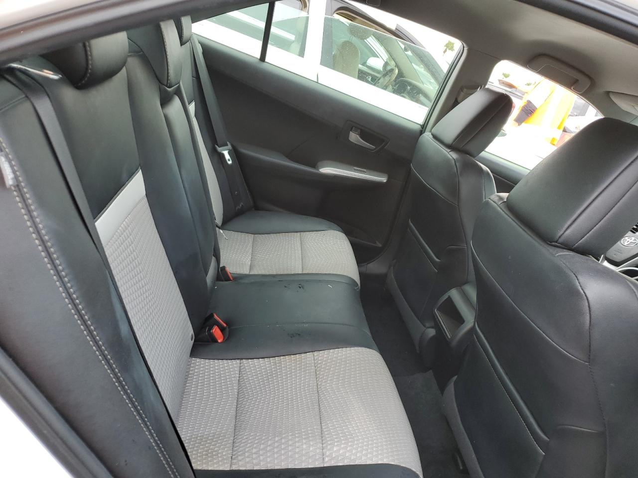 2012 Toyota Camry - Image 6