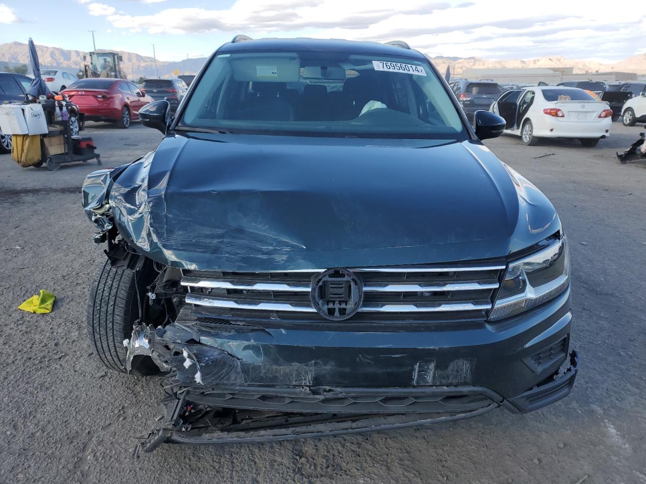 VIN 3VV1B7AXXJM108483 2018 VOLKSWAGEN TIGUAN no.5