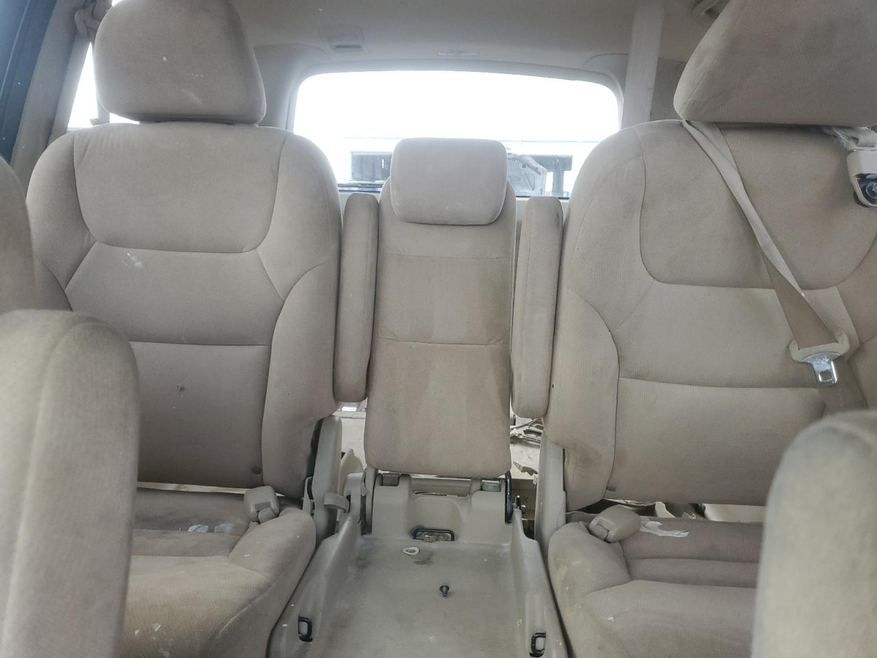 2007 Honda Odyssey - Image 10