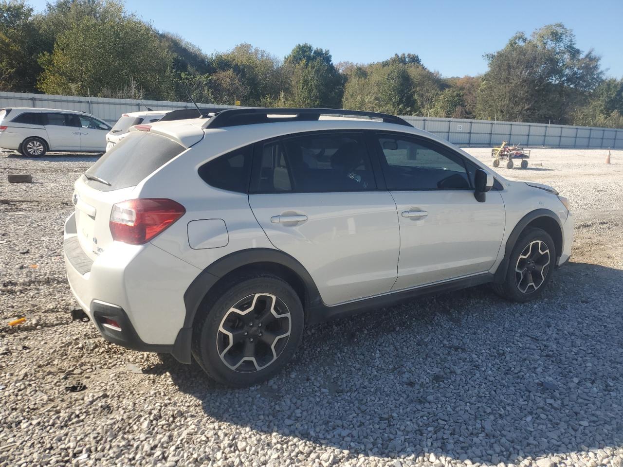 2014 Subaru XV - Image 3