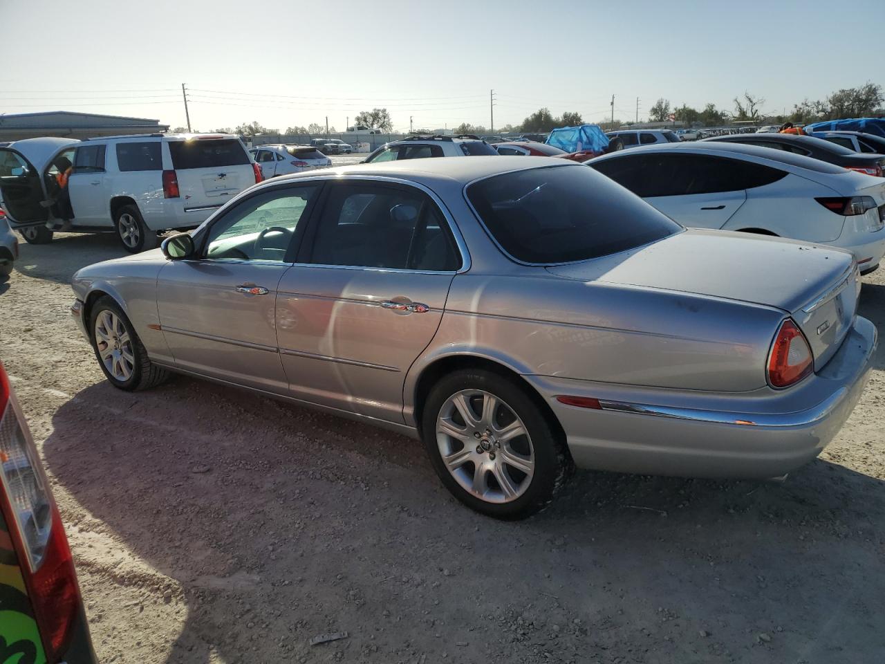 2004 Jaguar XJ - Image 2