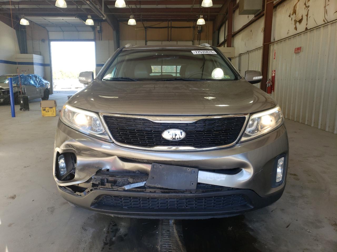 2015 Kia Sorento - Image 5