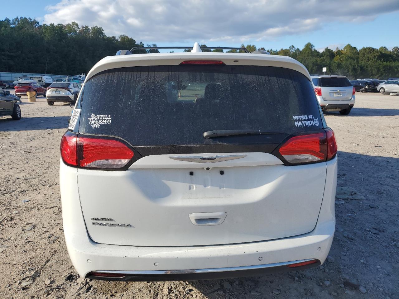 2019 Chrysler Pacifica Touring L VIN: 2C4RC1BG2KR603720 Lot: 76104524