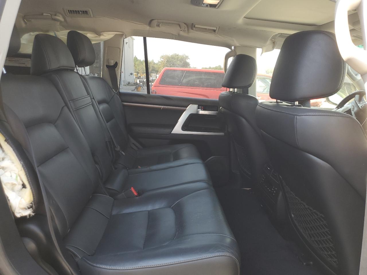 2018 Toyota Land Cruiser VIN: JTMCY7AJ3J4062234 Lot: 77904944