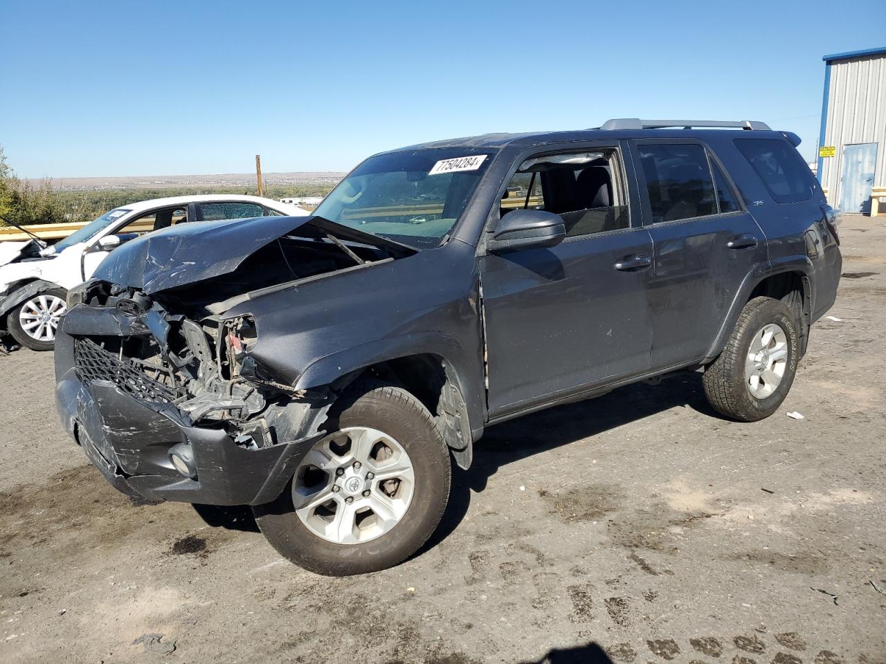 VIN JTEBU5JR3G5285826 2016 TOYOTA 4RUNNER no.1