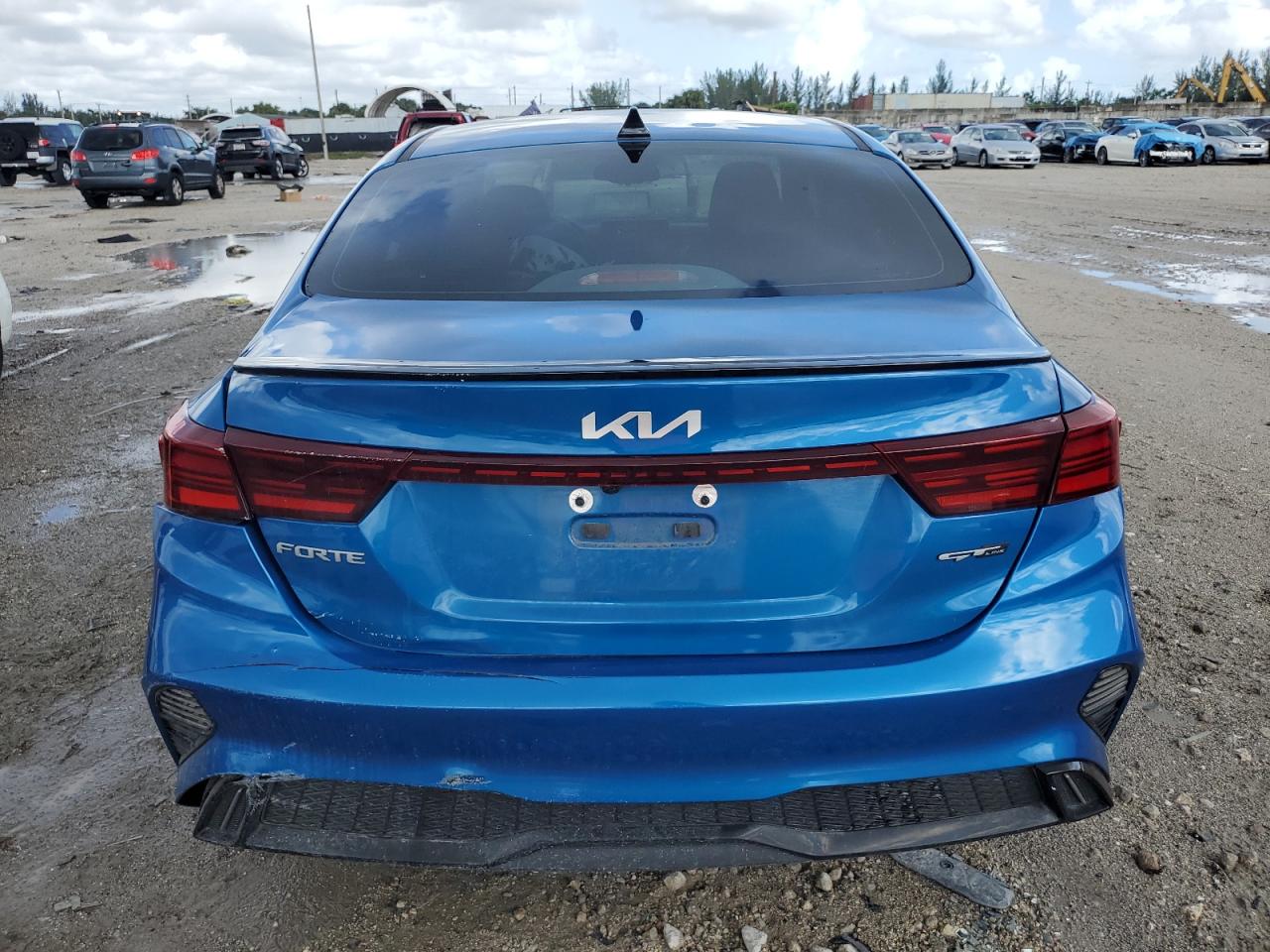 2023 Kia Forte Gt Line VIN: 3KPF54AD1PE517085 Lot: 76027424