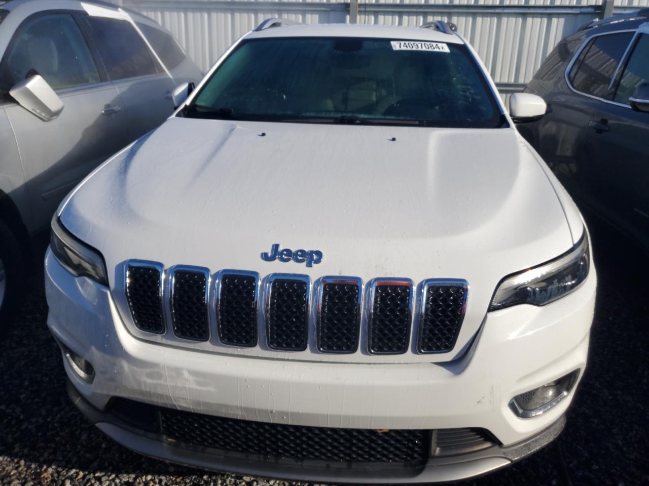 2019 Jeep Grand Cherokee - Image 5
