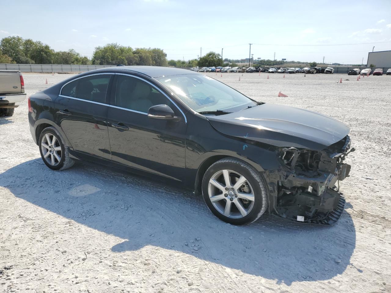 2016 Volvo S60 - Image 4