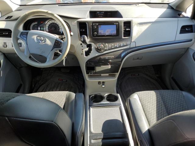  TOYOTA SIENNA 2013 Серый