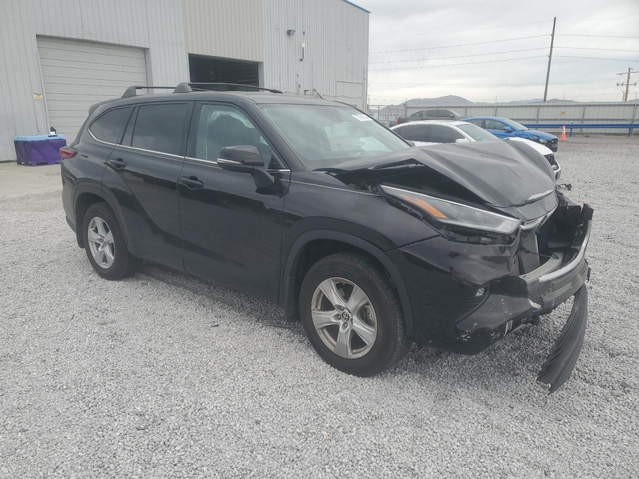 VIN 5TDBZRBH2MS147347 2021 TOYOTA HIGHLANDER no.4