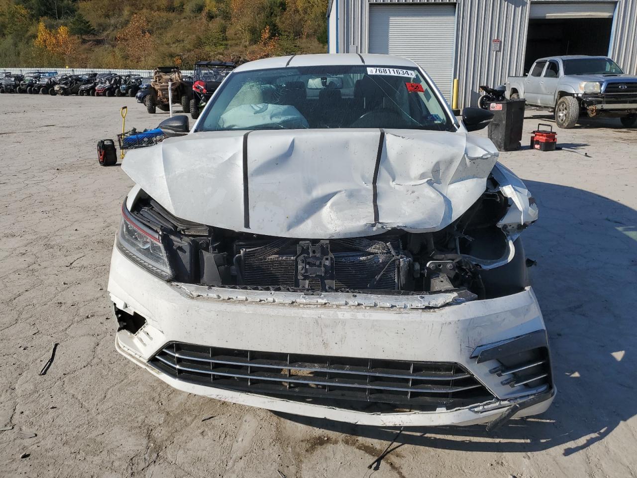 VIN 1VWDT7A3XHC002789 2017 VOLKSWAGEN PASSAT no.5