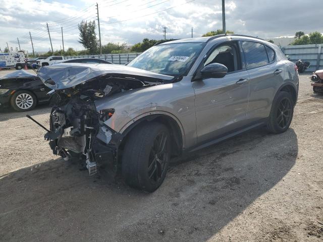 2019 Alfa Romeo Stelvio 