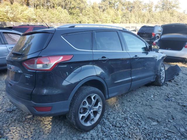  FORD ESCAPE 2015 Черный