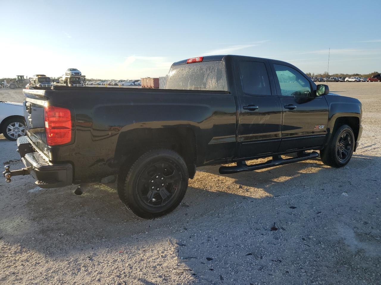 2018 Chevrolet Silverado - Image 3
