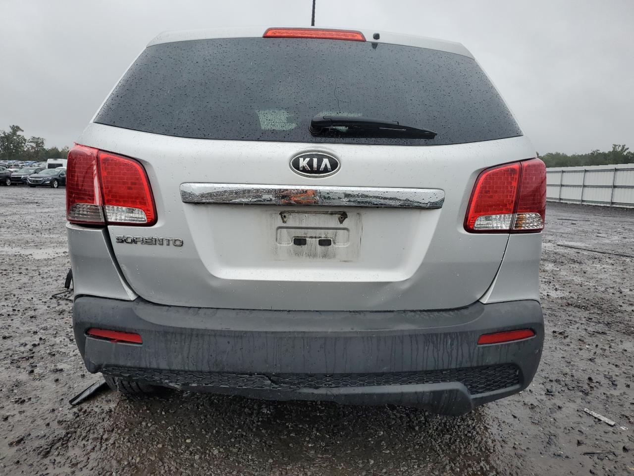 2013 Kia Sorento Lx VIN: 5XYKT3A13DG363739 Lot: 73669464