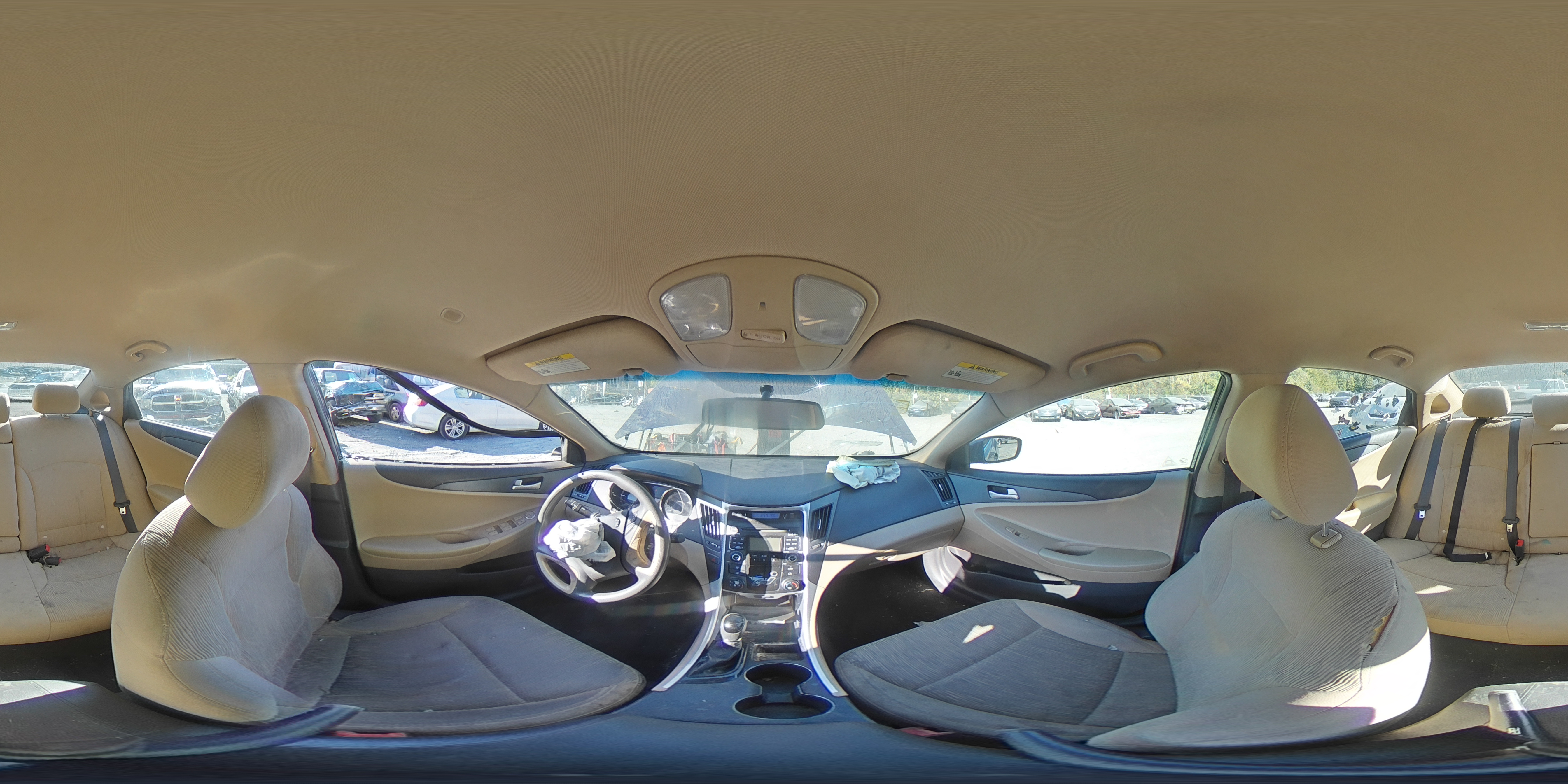 2011 Hyundai Sonata - Image 12