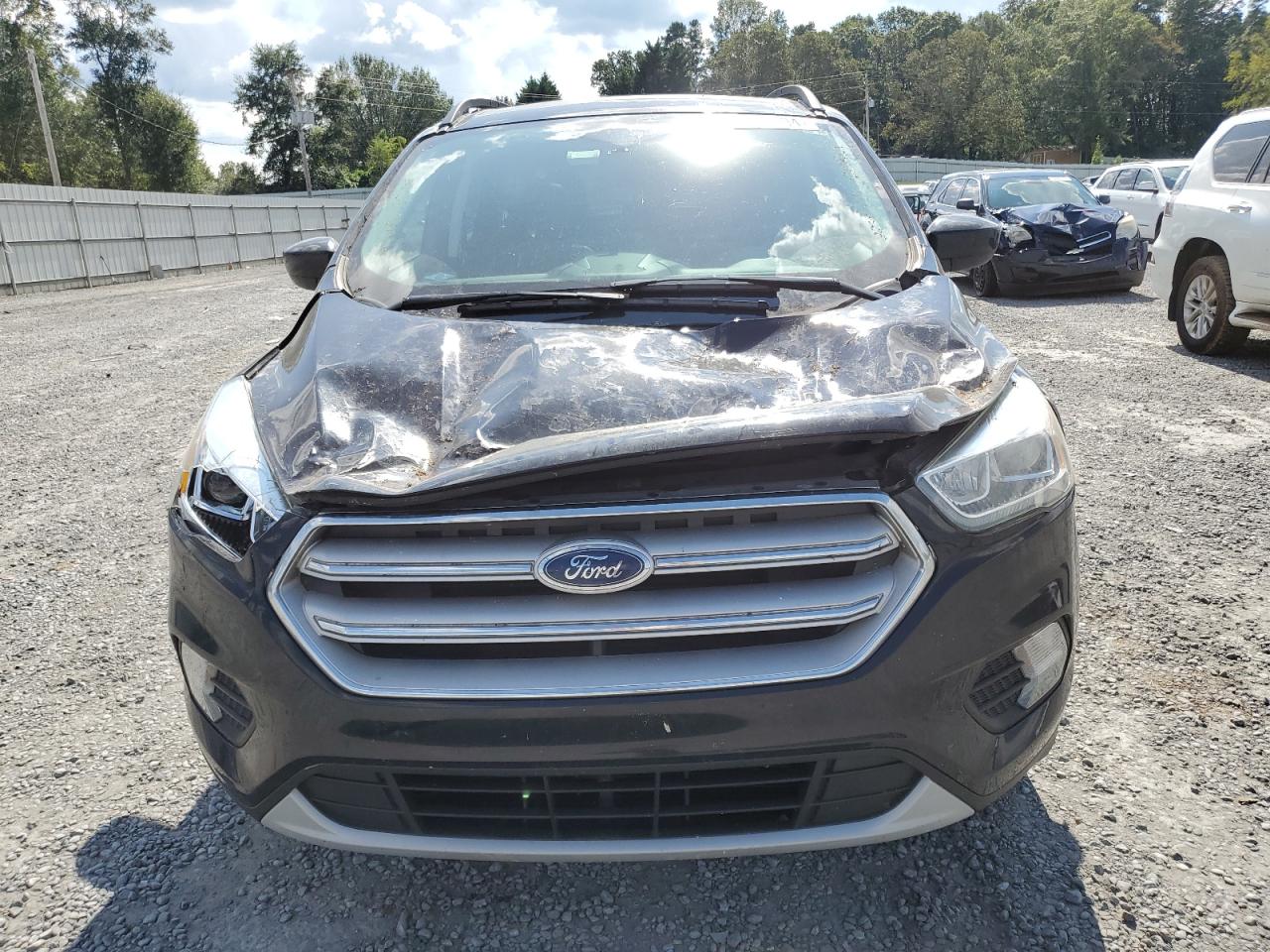 VIN 1FMCU0HDXJUA95844 2018 FORD ESCAPE no.5