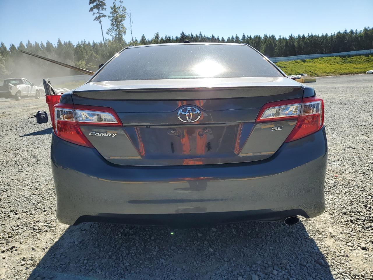 4T1BF1FK4EU773605 2014 Toyota Camry L