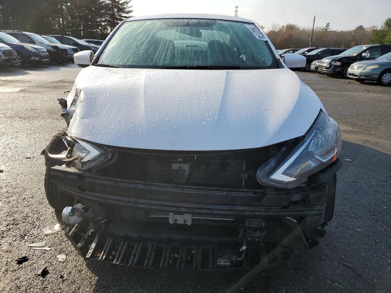 2019 Nissan Sentra - Image 5