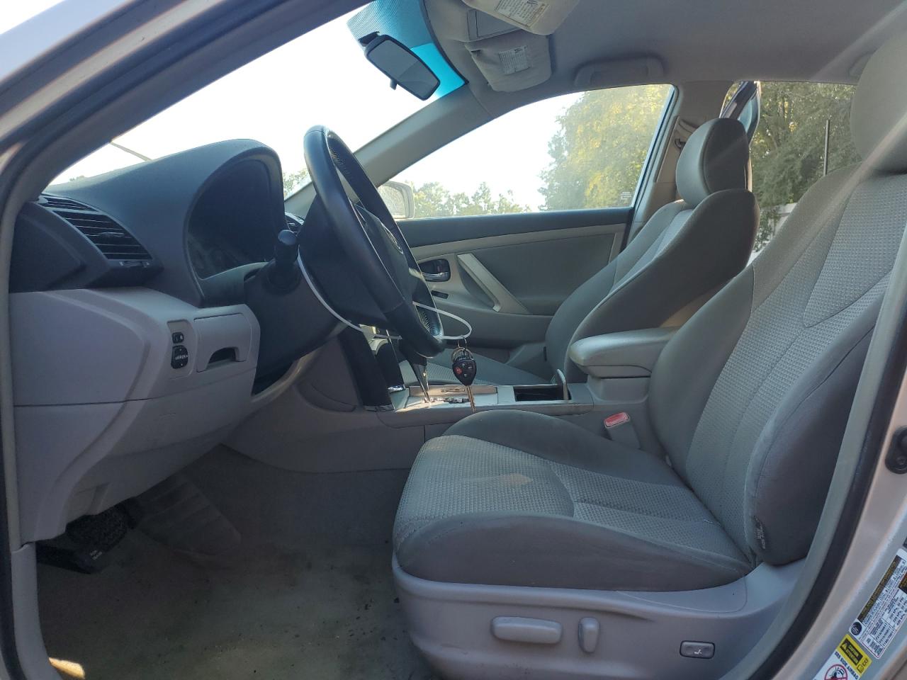 2009 Toyota Camry - Image 7