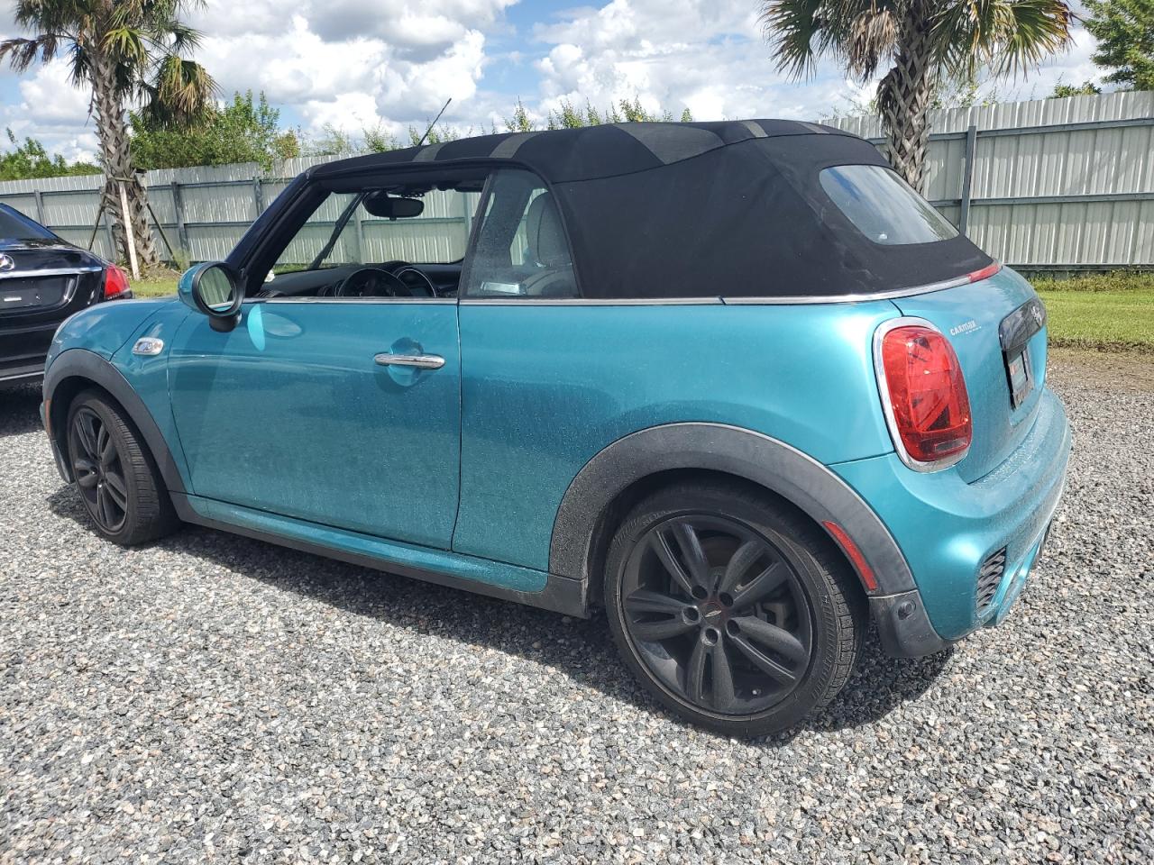 2019 MINI Cooper - Image 2