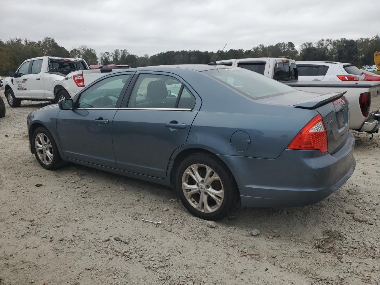 2012 Ford Fusion - Image 2