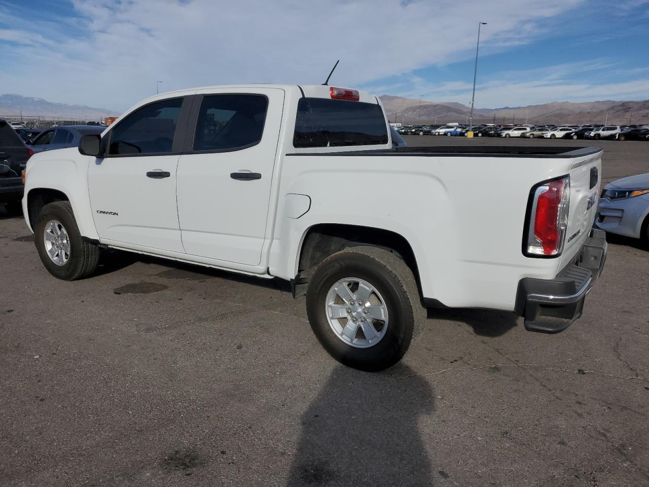 2019 GMC Canyon - Image 2