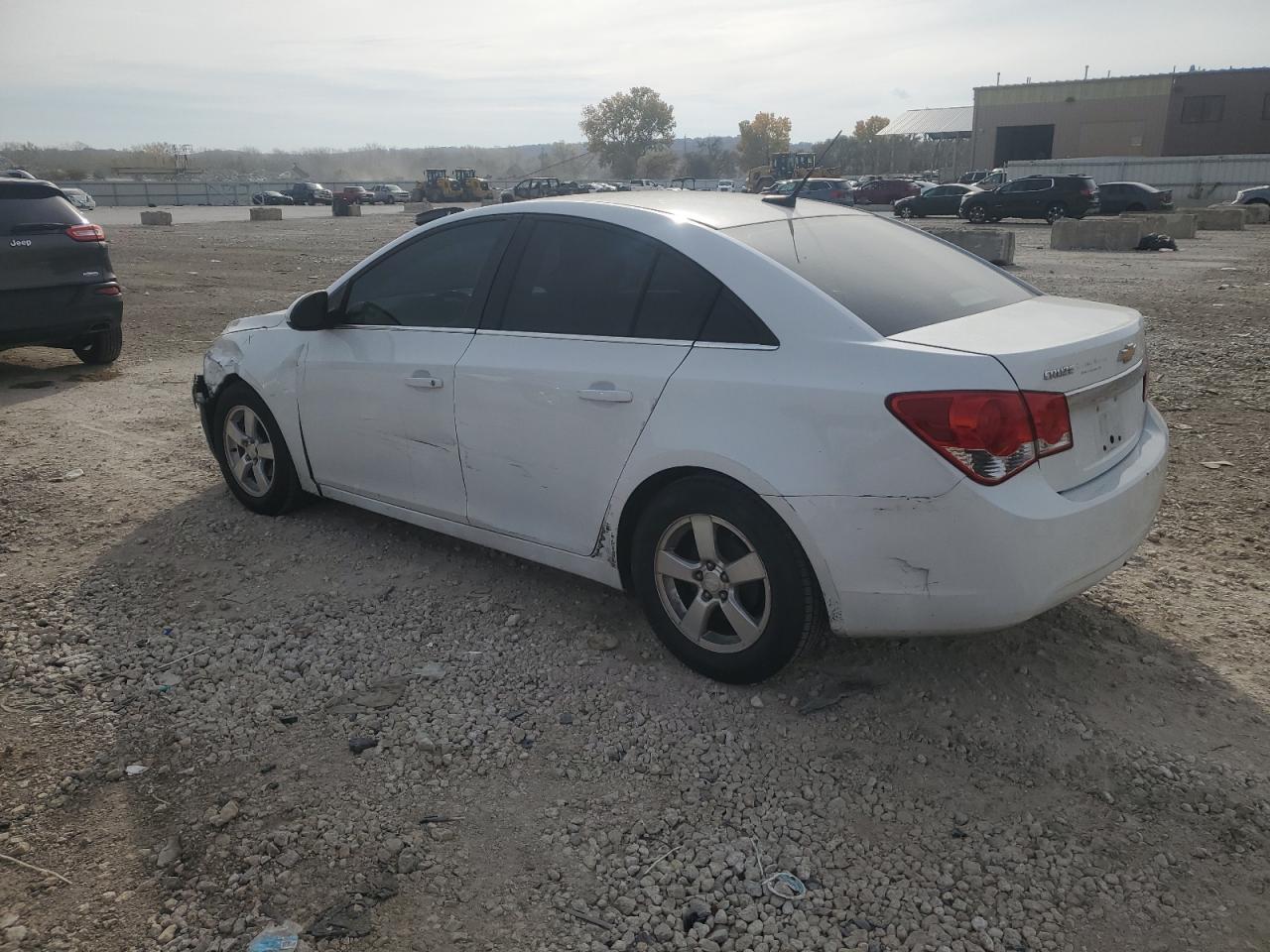 2013 Chevrolet Cruze - Image 2