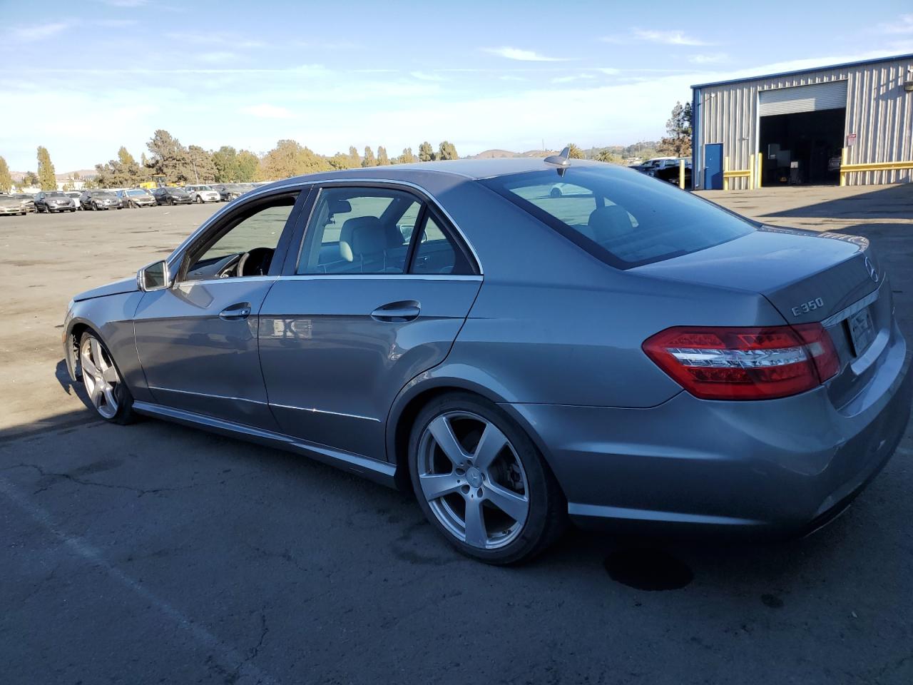 2011 Mercedes-Benz E-klasse - Image 2