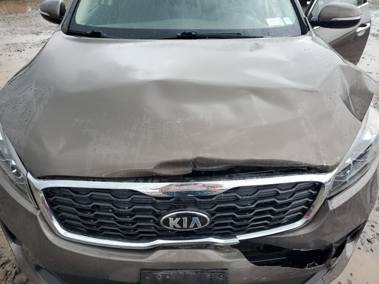 5XYPGDA30KG528869 2019 Kia Sorento L