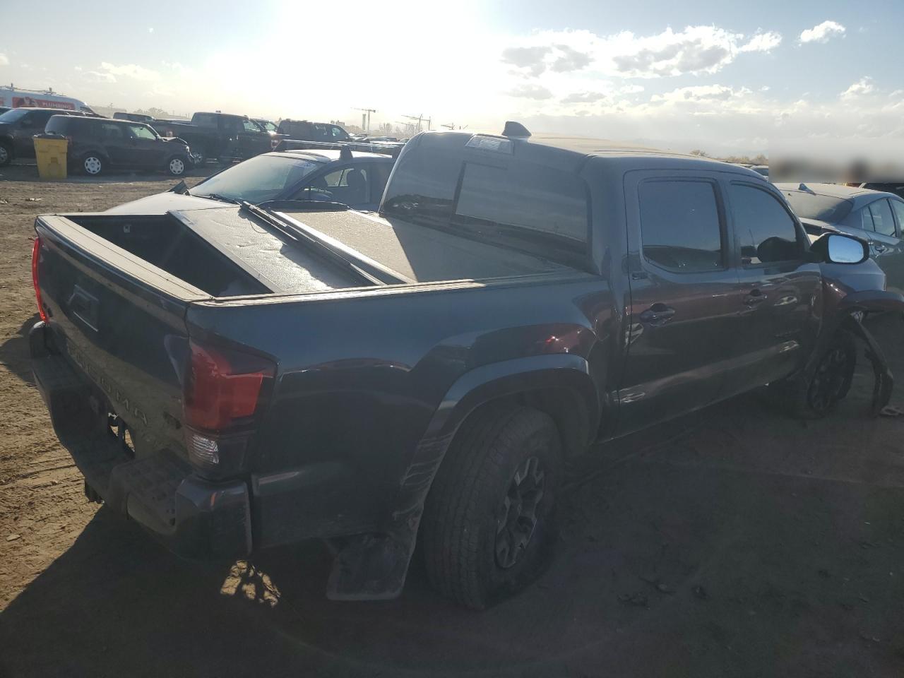 2020 Toyota Tacoma - Image 3
