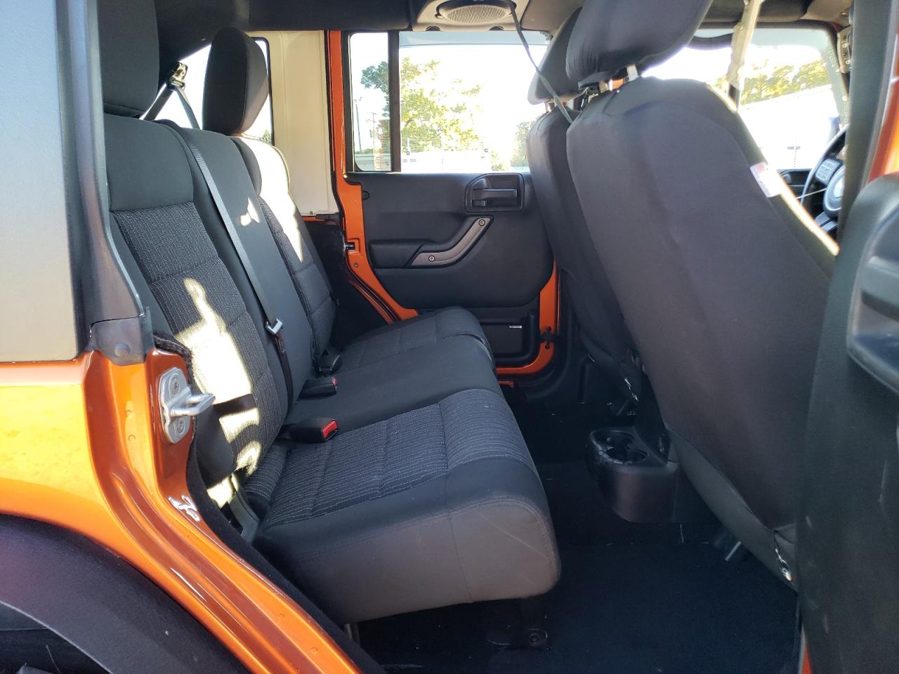 2011 Jeep Wrangler - Image 10