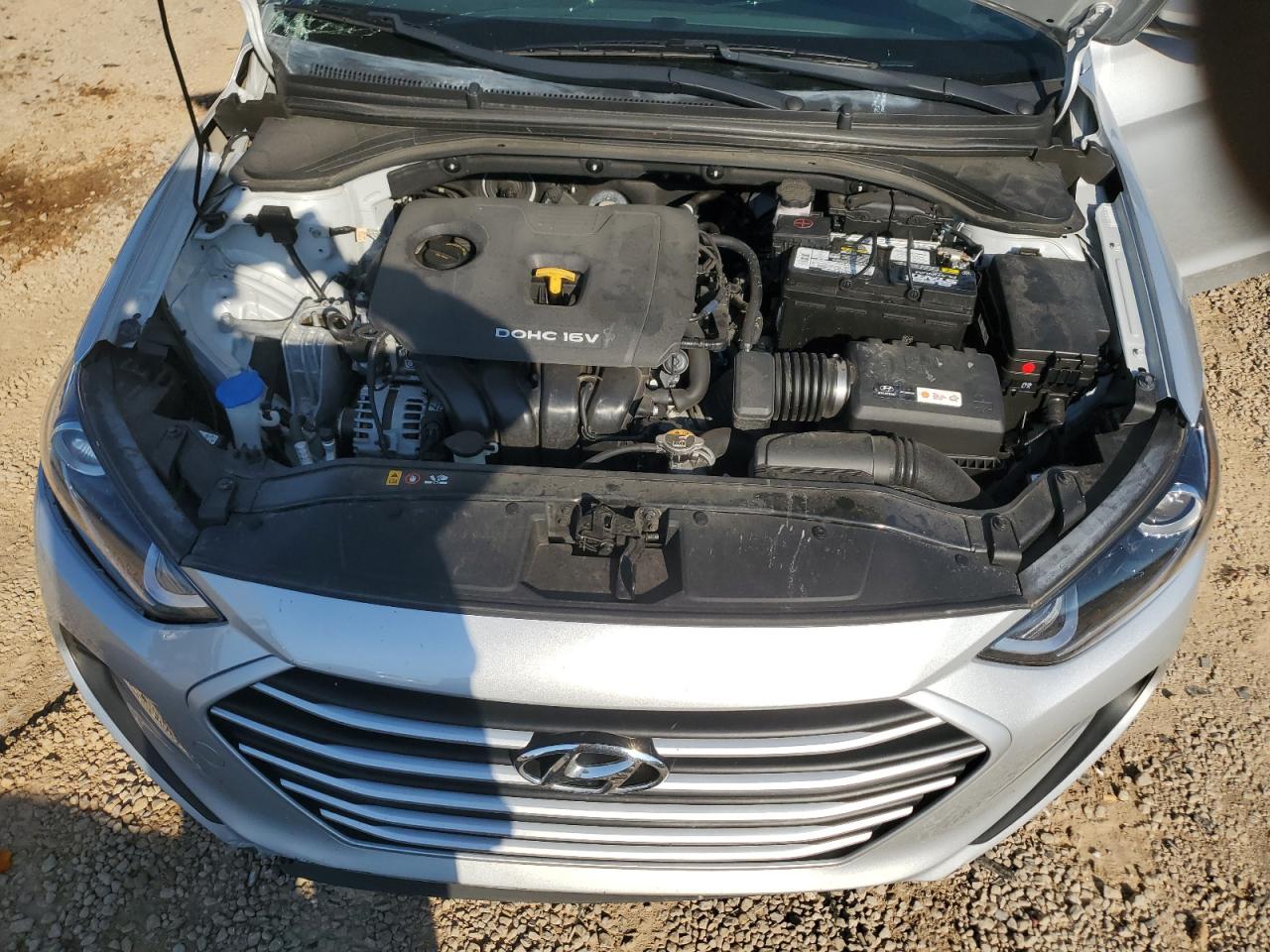 KMHD74LF2JU679988 2018 Hyundai Elantra Se