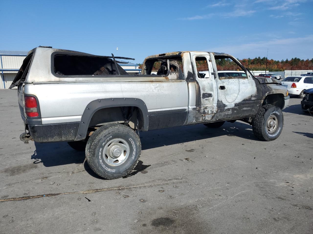 1998 Dodge RAM - Image 3