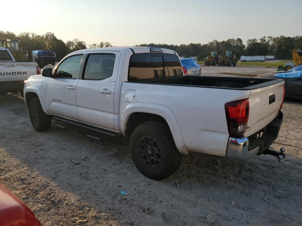 2019 Toyota Tacoma - Image 2