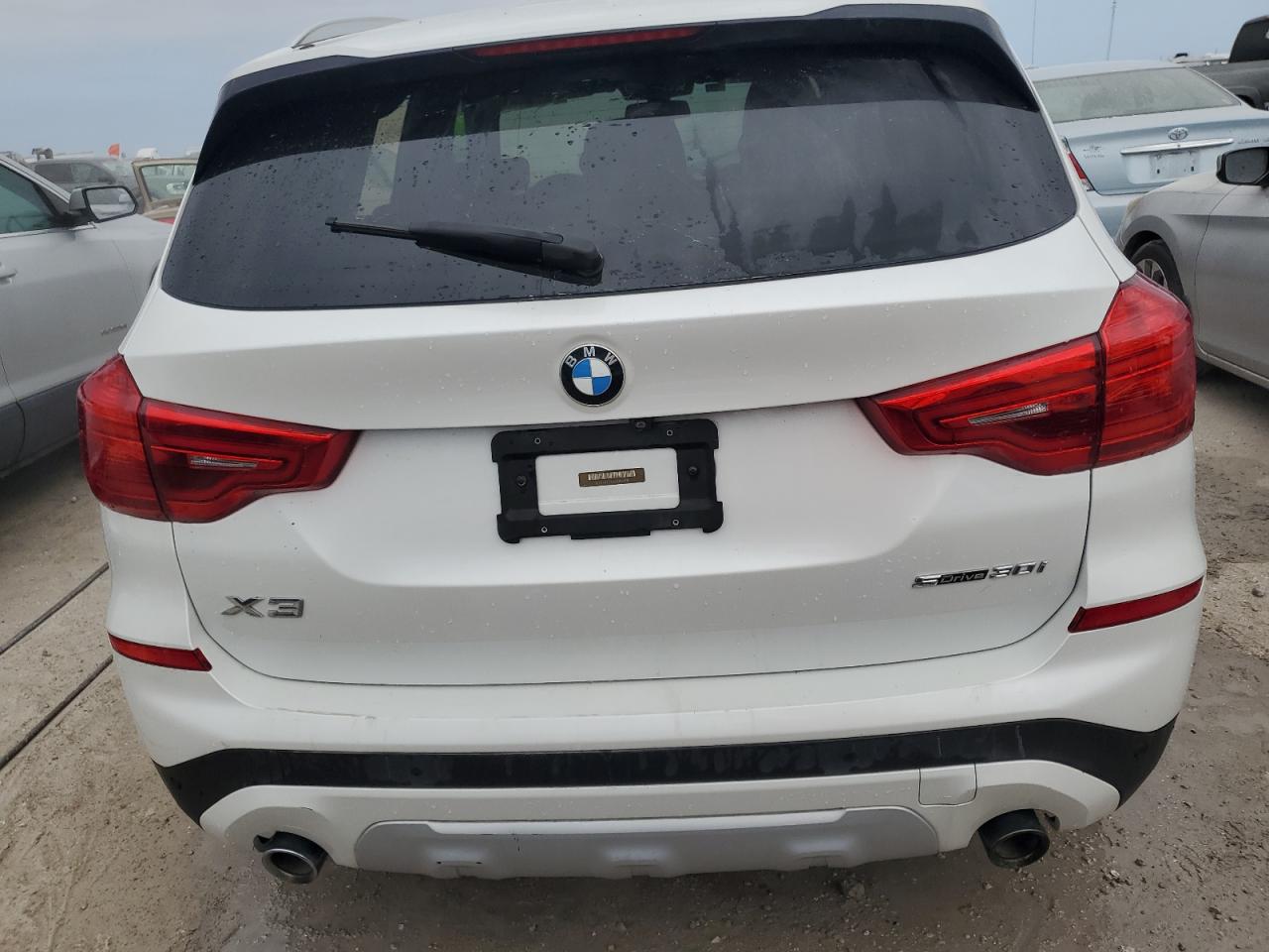 VIN 5UXTR7C5XKLF23919 2019 BMW X3 no.6