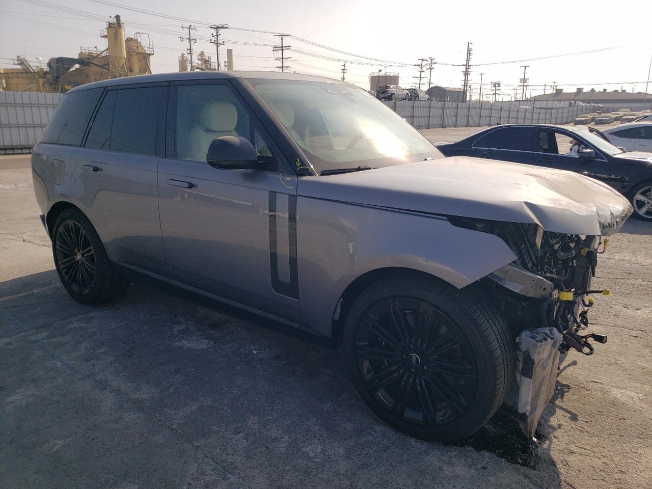 2024 Land Rover Range Rover - Image 4
