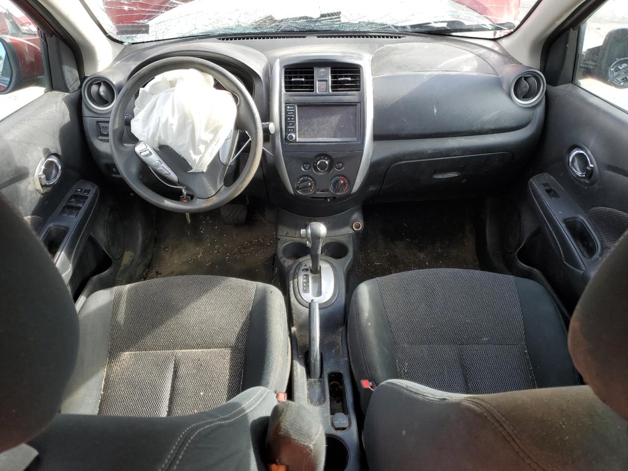 2019 Nissan Versa - Image 8