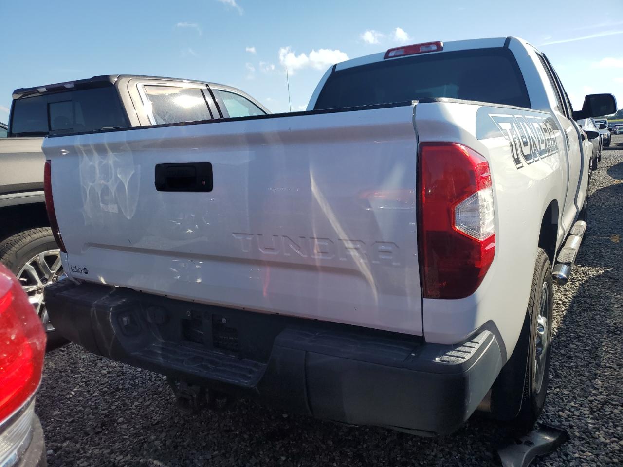 5TFRM5F17JX123912 2018 Toyota Tundra Double Cab Sr