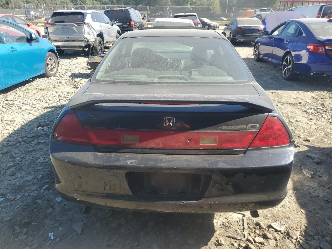 2000 Honda Accord Ex VIN: 1HGCG2250YA025565 Lot: 74485344