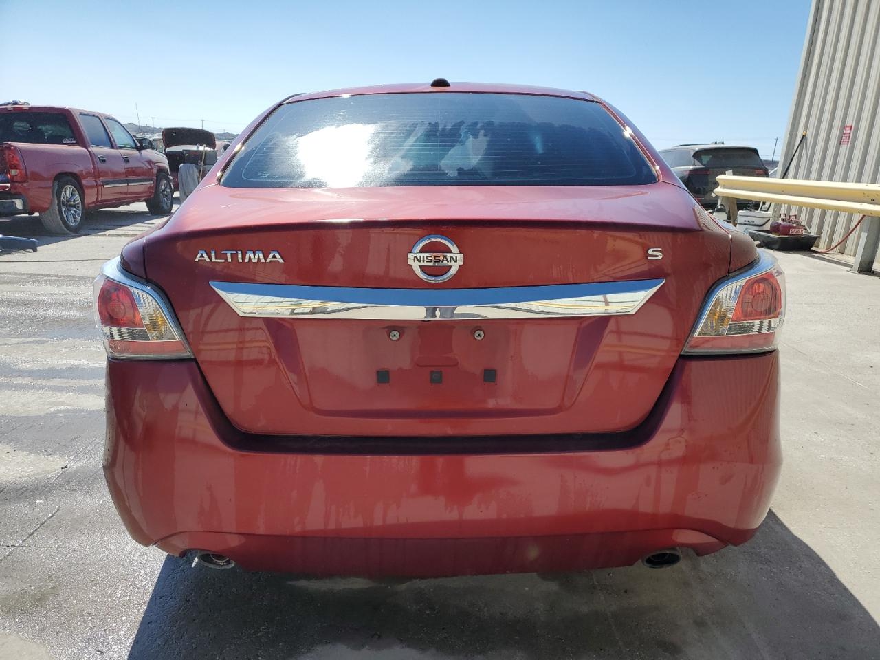 2015 Nissan Altima 2.5 VIN: 1N4AL3AP0FN890574 Lot: 76547464