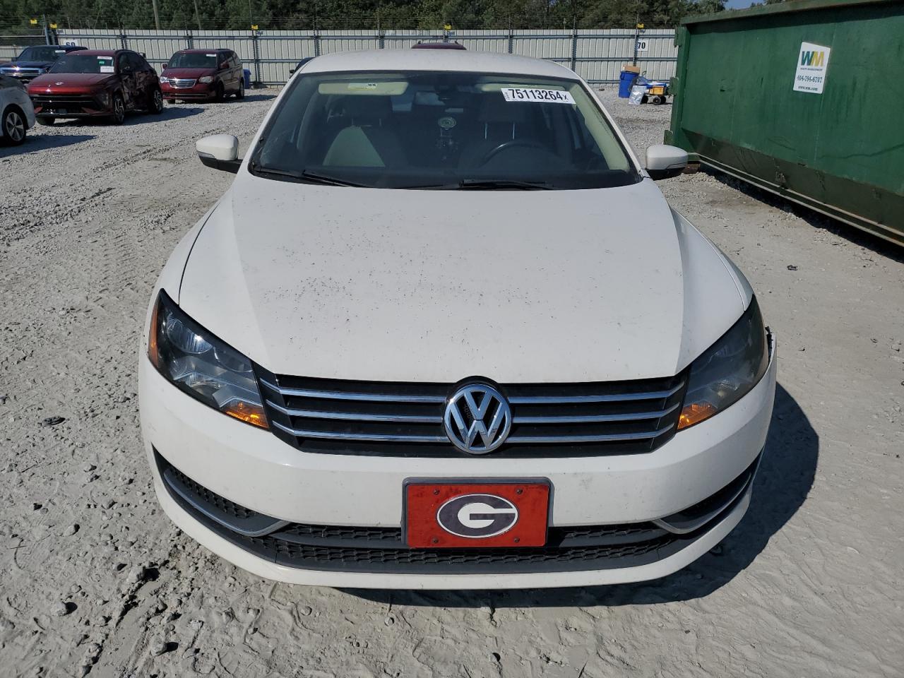 2014 Volkswagen Passat - Image 5