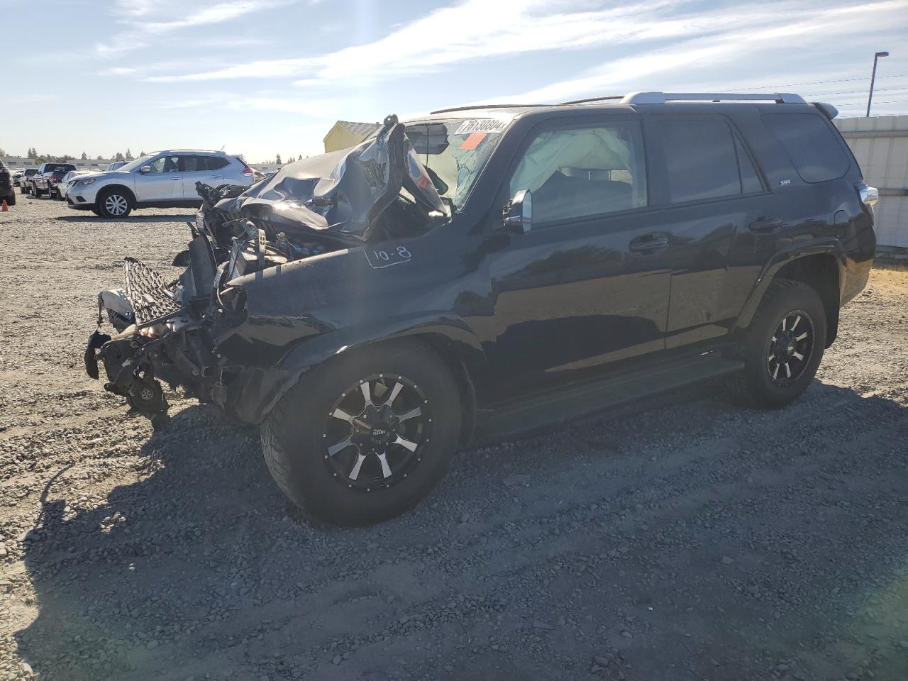 2015 Toyota 4Runner Sr5 for Sale in Sacramento, CA - Front End