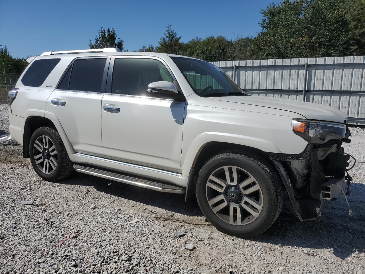 2014 Toyota 4Runner - Image 4
