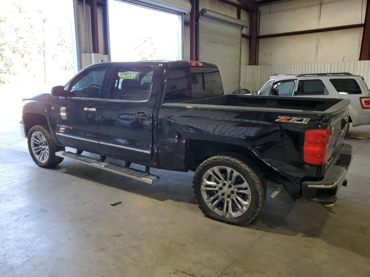 2015 Chevrolet Silverado - Image 2