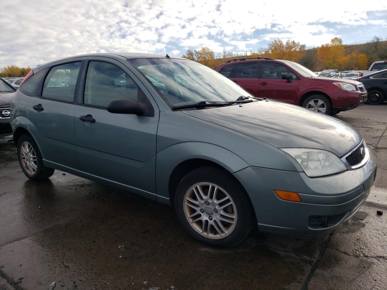 2005 Ford Focus - Image 4