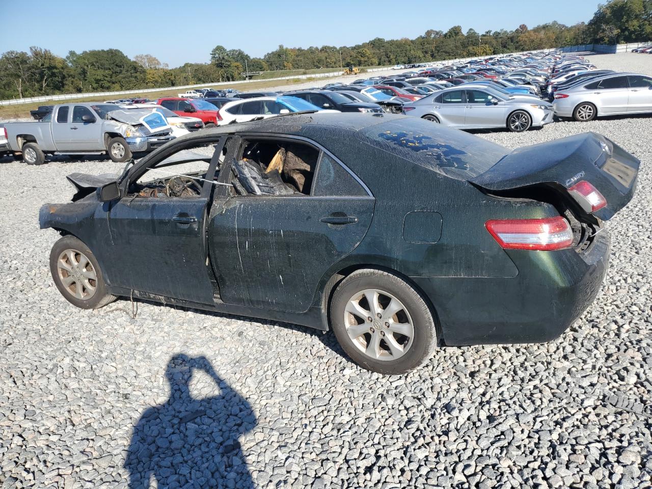 2011 Toyota Camry - Image 2