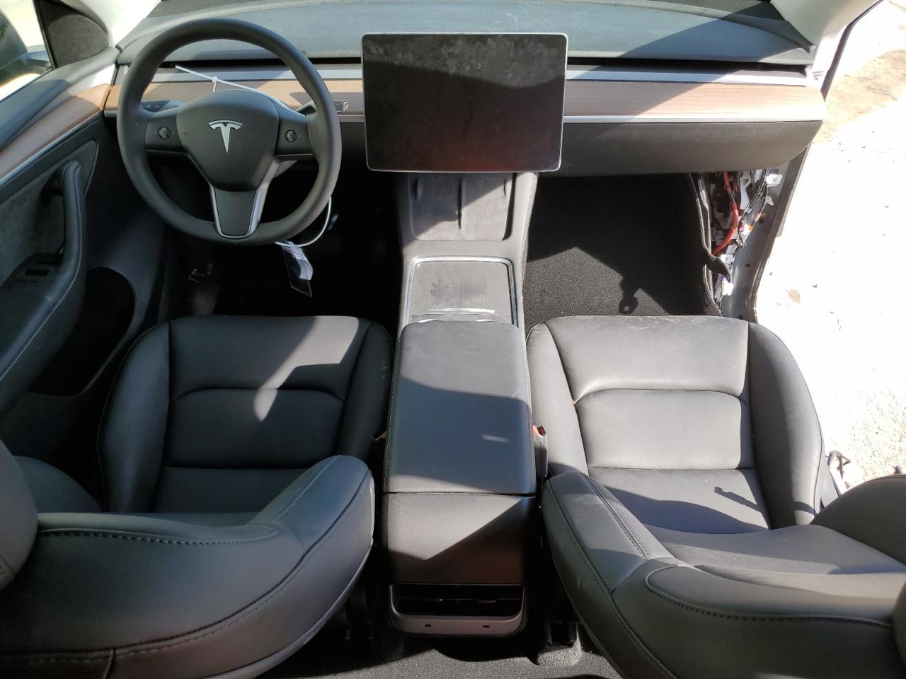 VIN 7SAYGDEE4RF075988 2024 TESLA MODEL Y no.8