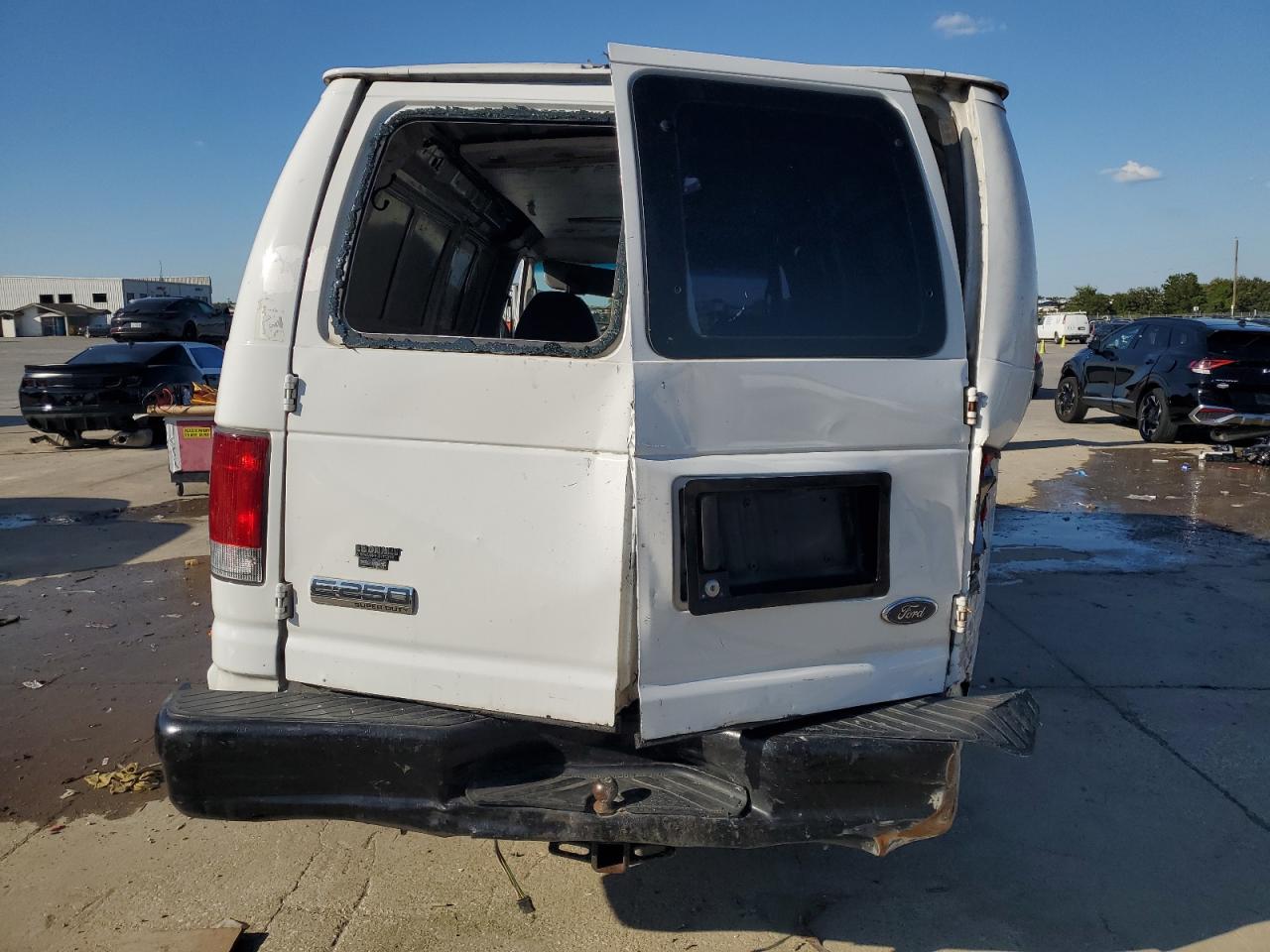 2008 Ford Econoline E250 Van VIN: 1FTNS24L38DA33174 Lot: 73706534