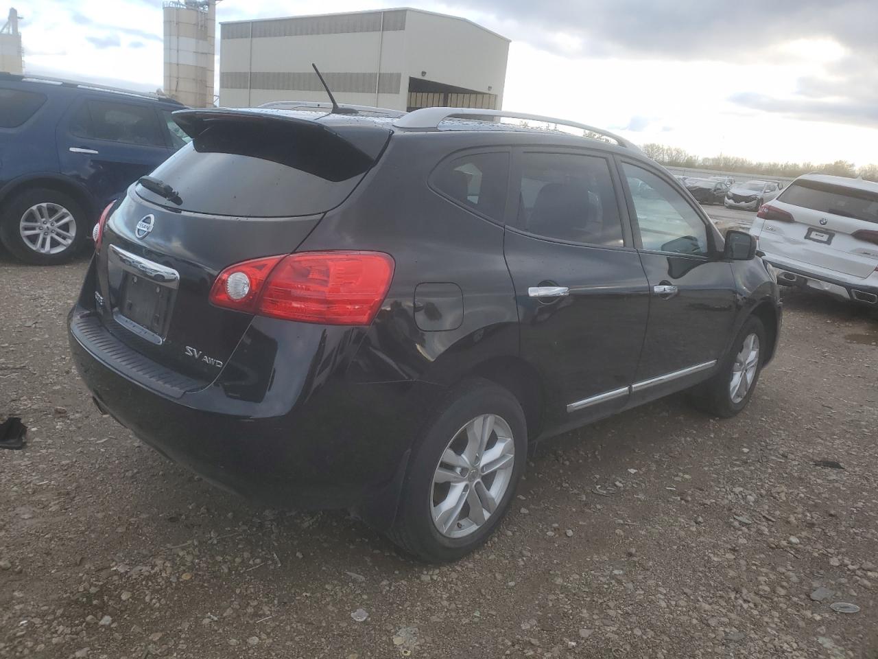 2013 Nissan Rogue - Image 3